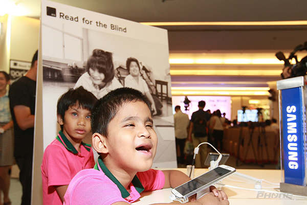 เปิดแอพพลิเคชัน Read for the Blind ชวนคนไทยอ่านหนังสือให้คนตาบอด
