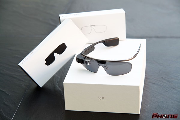 Google-Glass-unbox-012