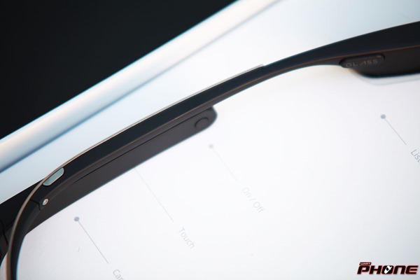 Google-Glass-unbox-014