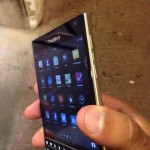 Blackberry Passport whatphone (4)