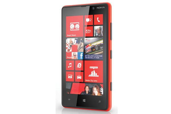 Nokia-Lumia-820