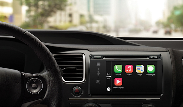 apple-CarPlay_Honda_Homescreen_PRINT