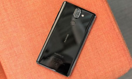Nokia-8-Sirocco-back-feat