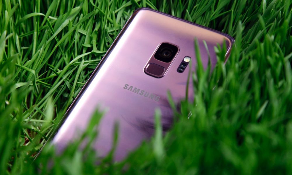 Samsung Galaxy S9 back-feat