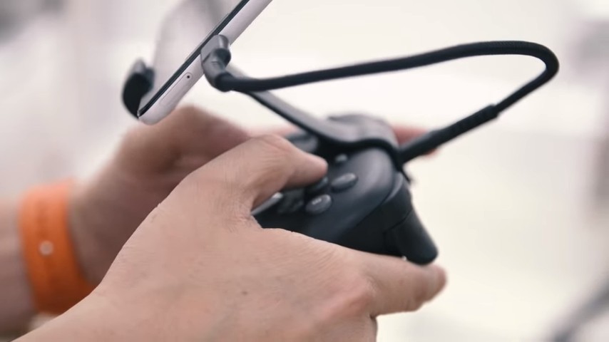 Google Stadia controller with phone mount
