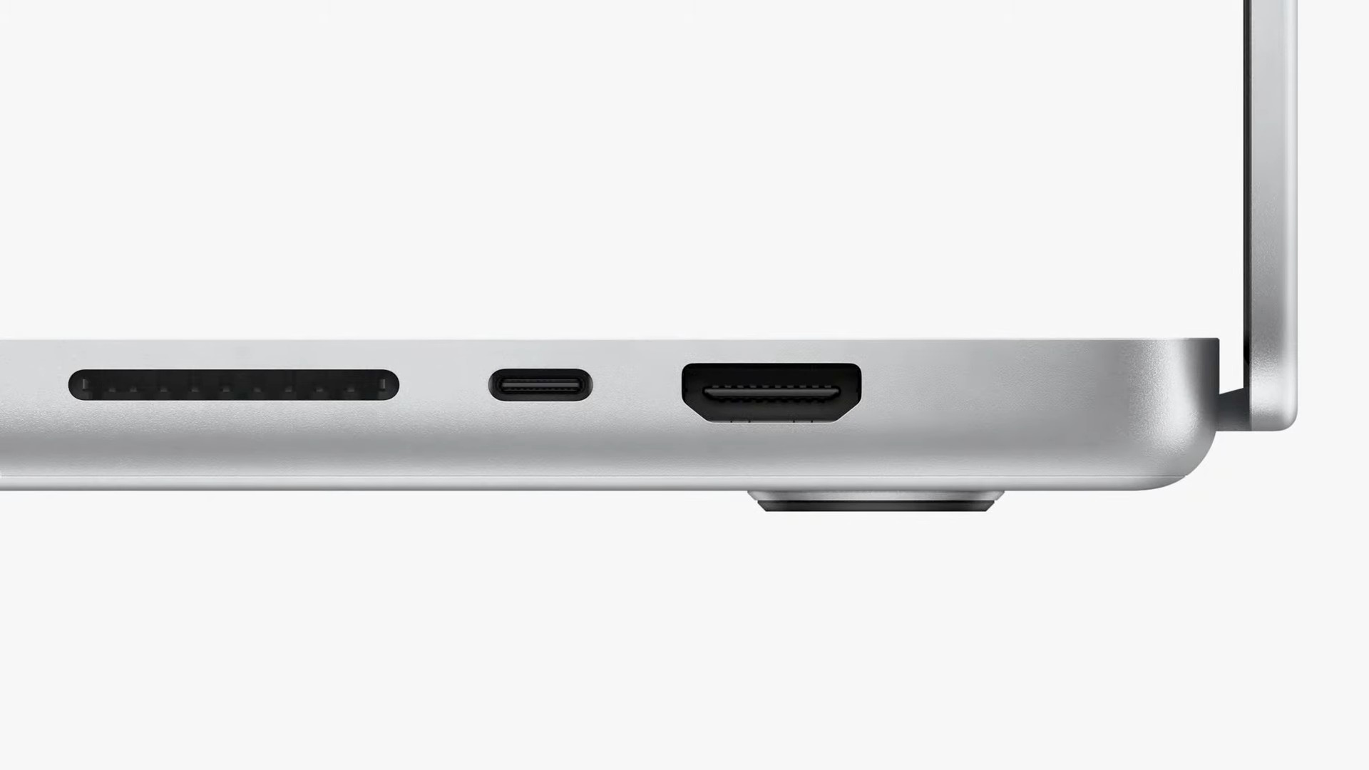 2021 MacBook Pro Port (1)