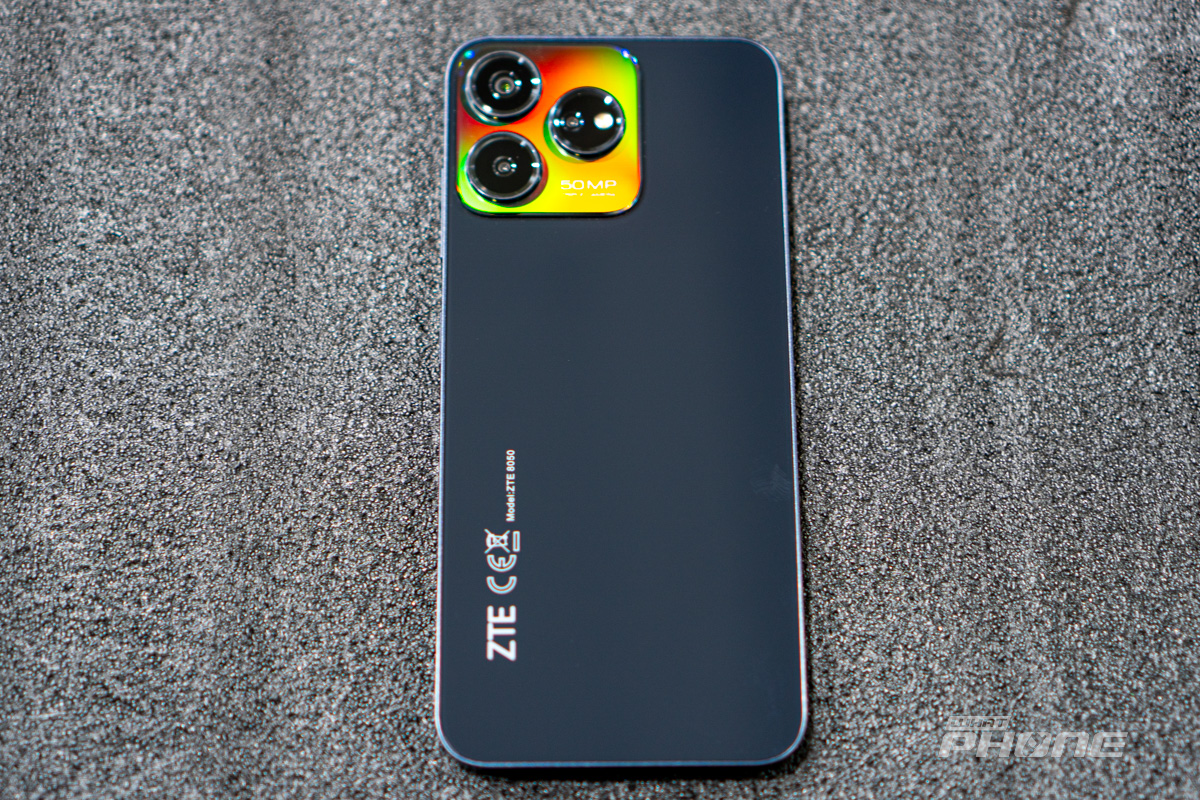 ZTE Blade V50 Design