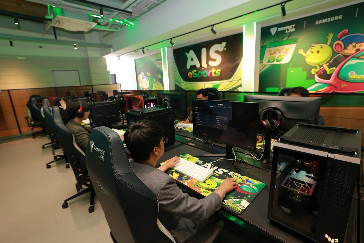 AIS eSports STUDIO